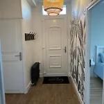 Maison Rouge Appartement *