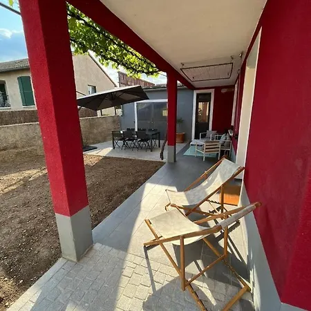 Maison Rouge דירה מילאו