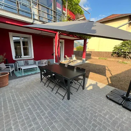 Apartment Maison Rouge *