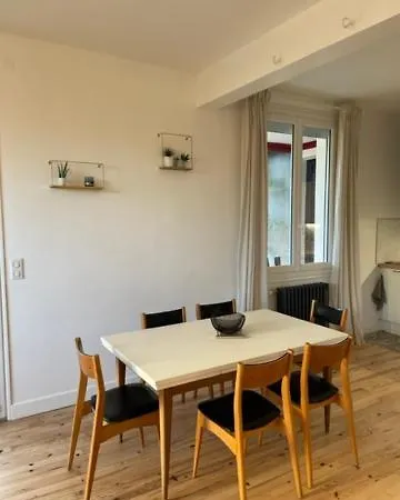 Appartamento Maison Rouge *