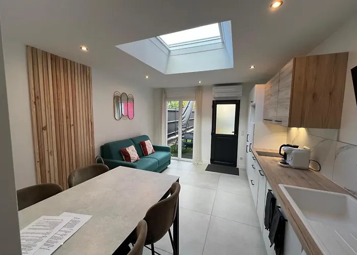 Appartement Maison Rouge *